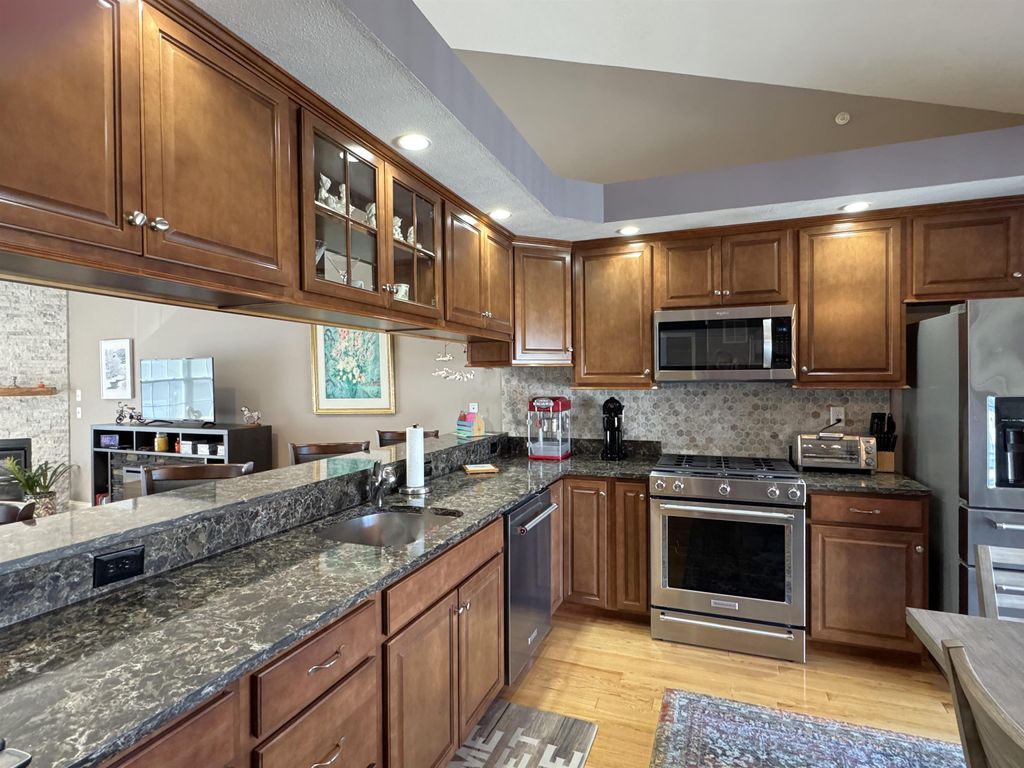 Photo of 7 Stevens Court, Atkinson, NH 03811 (MLS # 5065761)