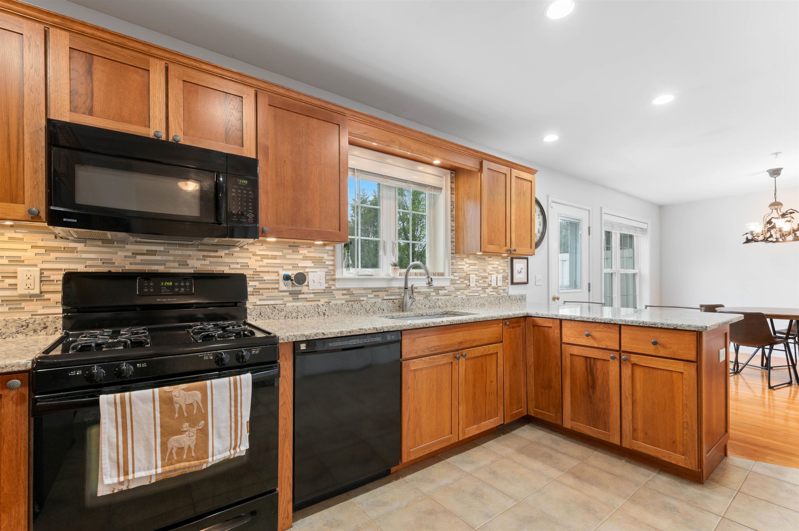 5 Intervale Outlook Circle