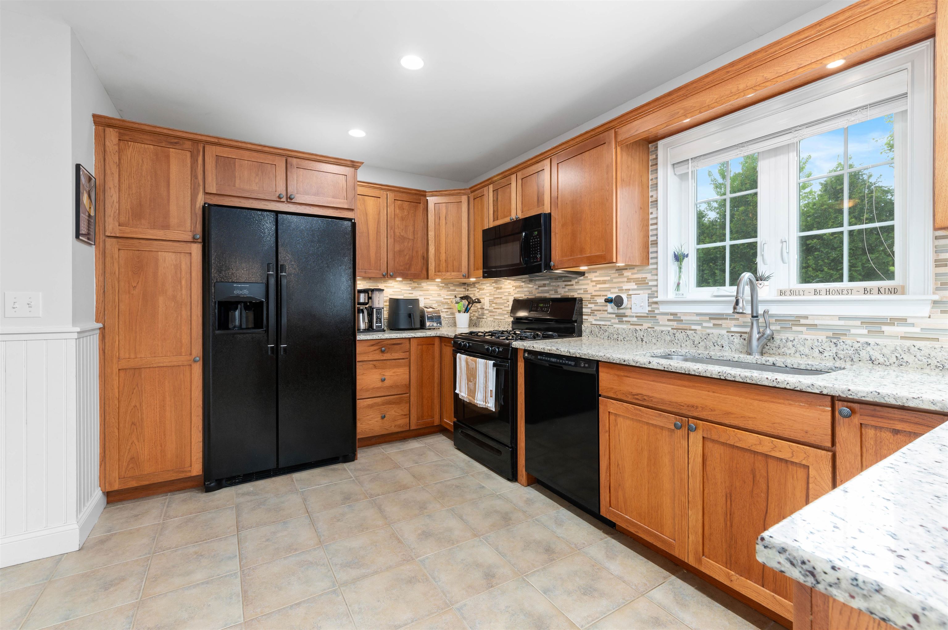 5 Intervale Outlook Circle