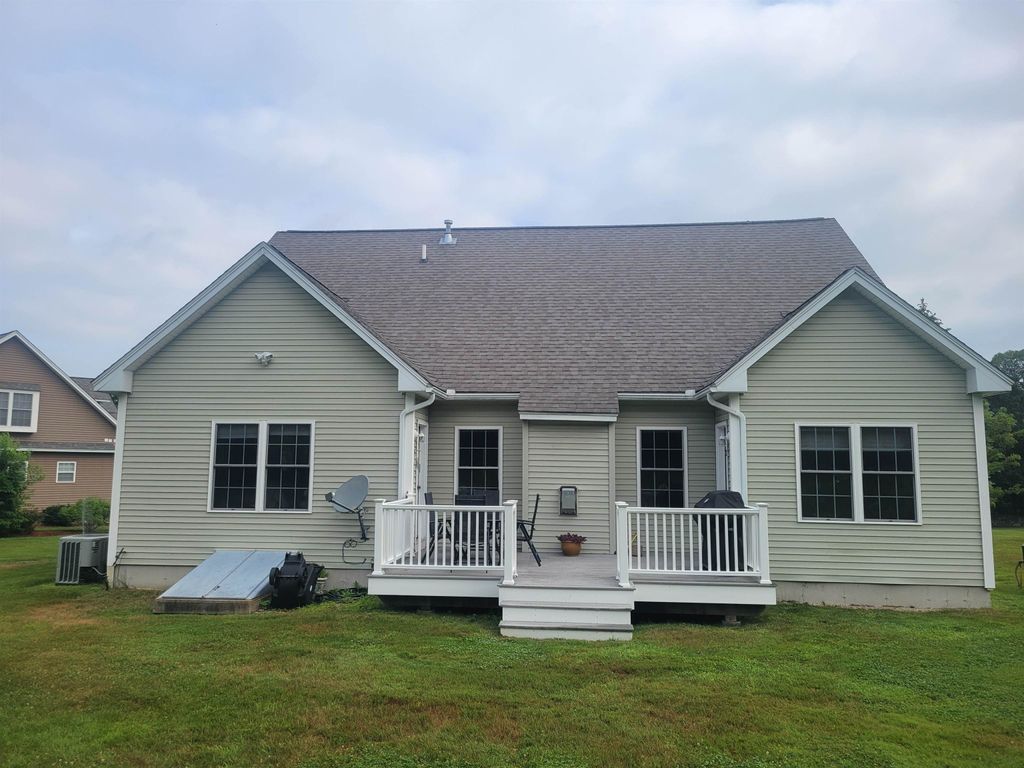 Photo of 7 Harvest Road, Windham, NH 03087 (MLS # 5052729)