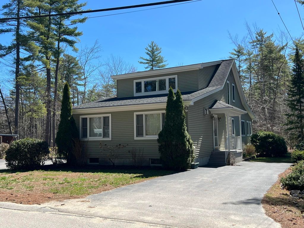 Photo of 27 Saint James Avenue, Milton, NH 03851 (MLS # 5086753)