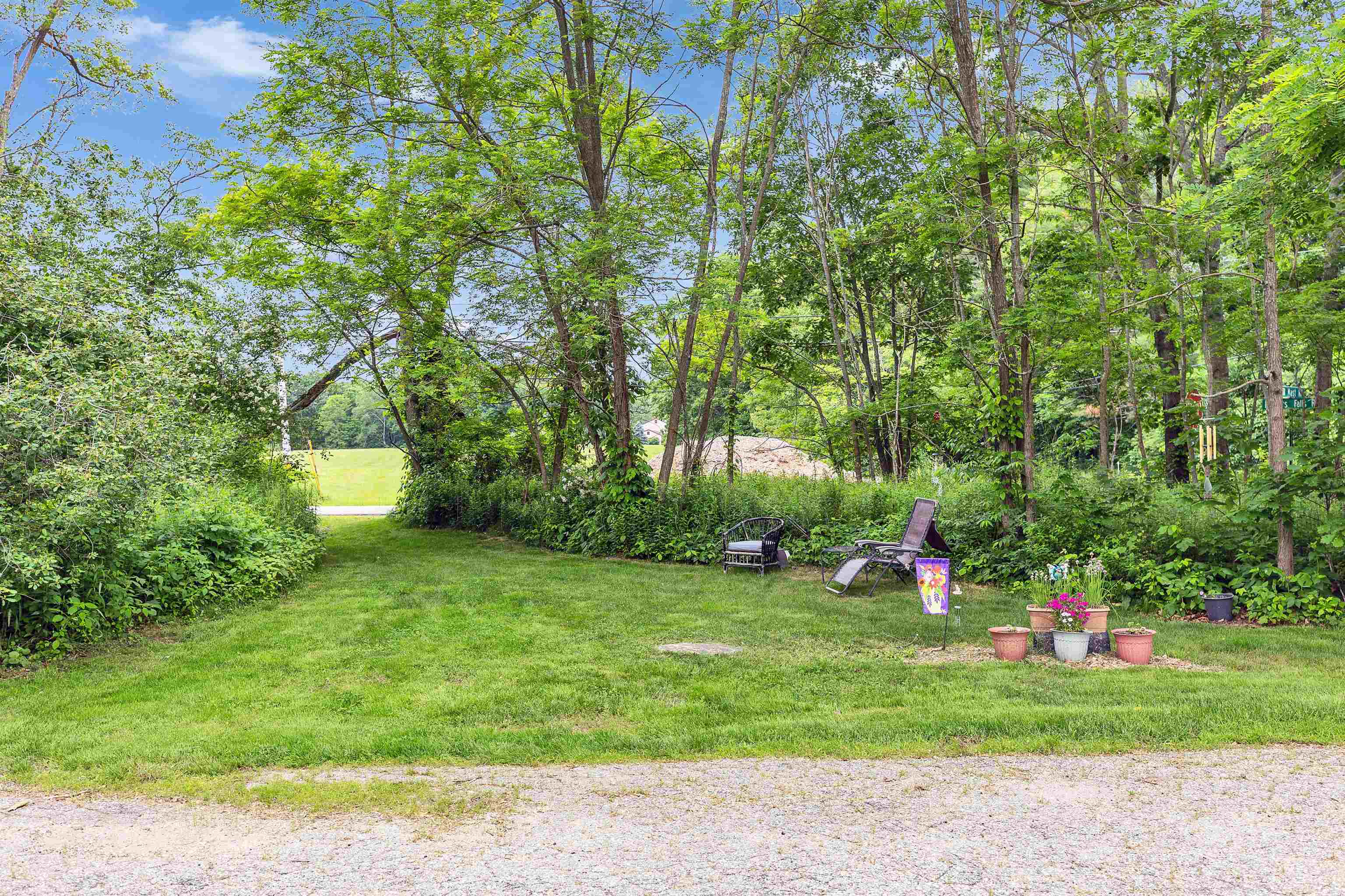 208 Mast Road