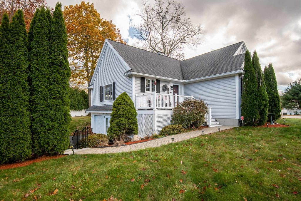 Photo of 75 Border Winds Avenue, Seabrook, NH 03874 (MLS # 5068978)