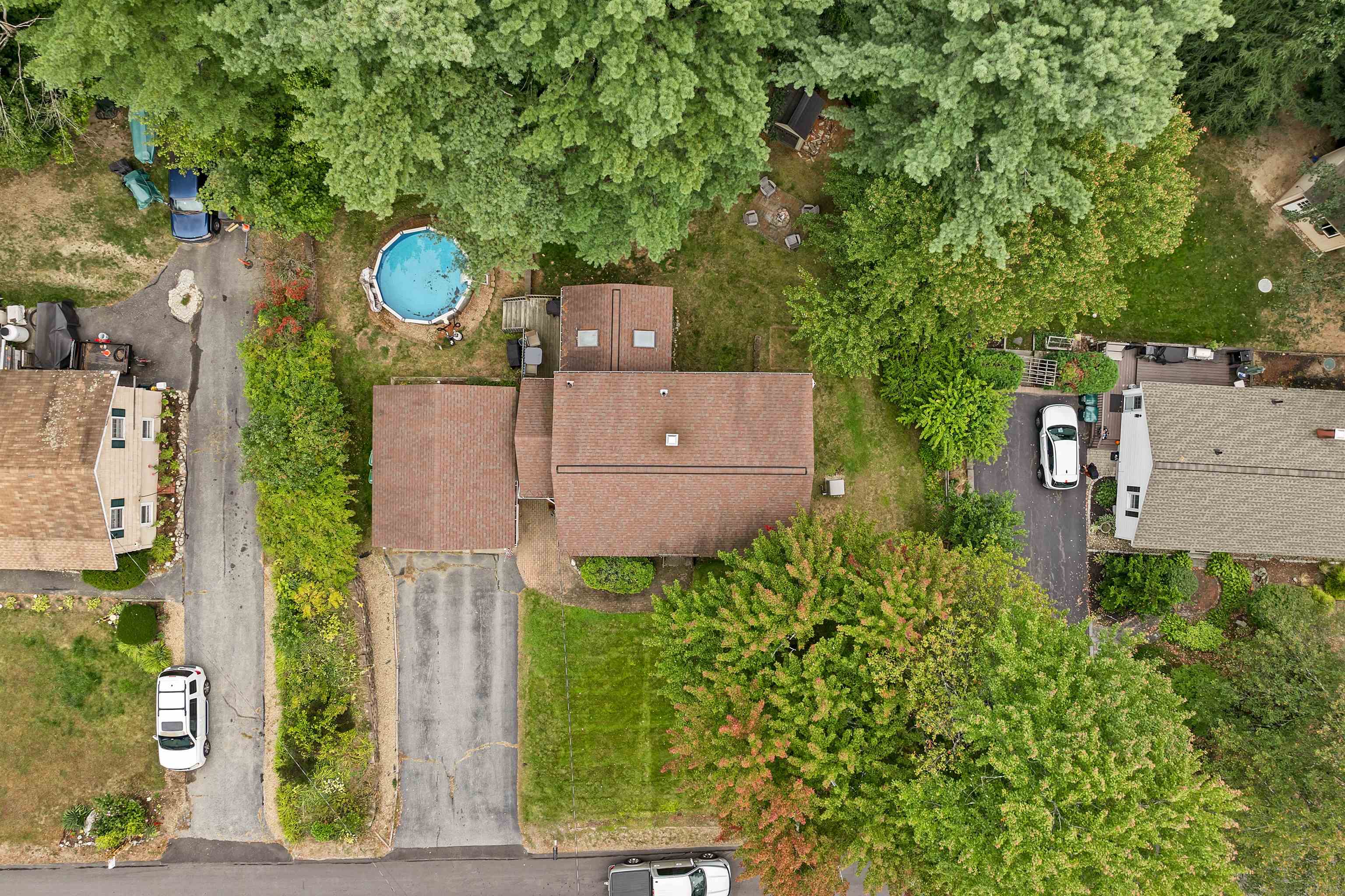 Merrimack, New Hampshire 03054, United States, 4 Bedrooms Bedrooms, ,2 BathroomsBathrooms,Residential,Active,215731