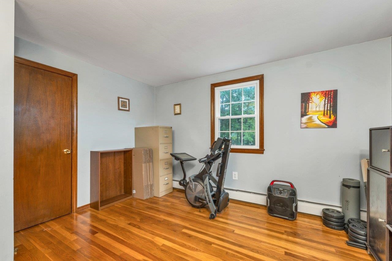 Merrimack, New Hampshire 03054, United States, 4 Bedrooms Bedrooms, ,2 BathroomsBathrooms,Residential,Active,215731