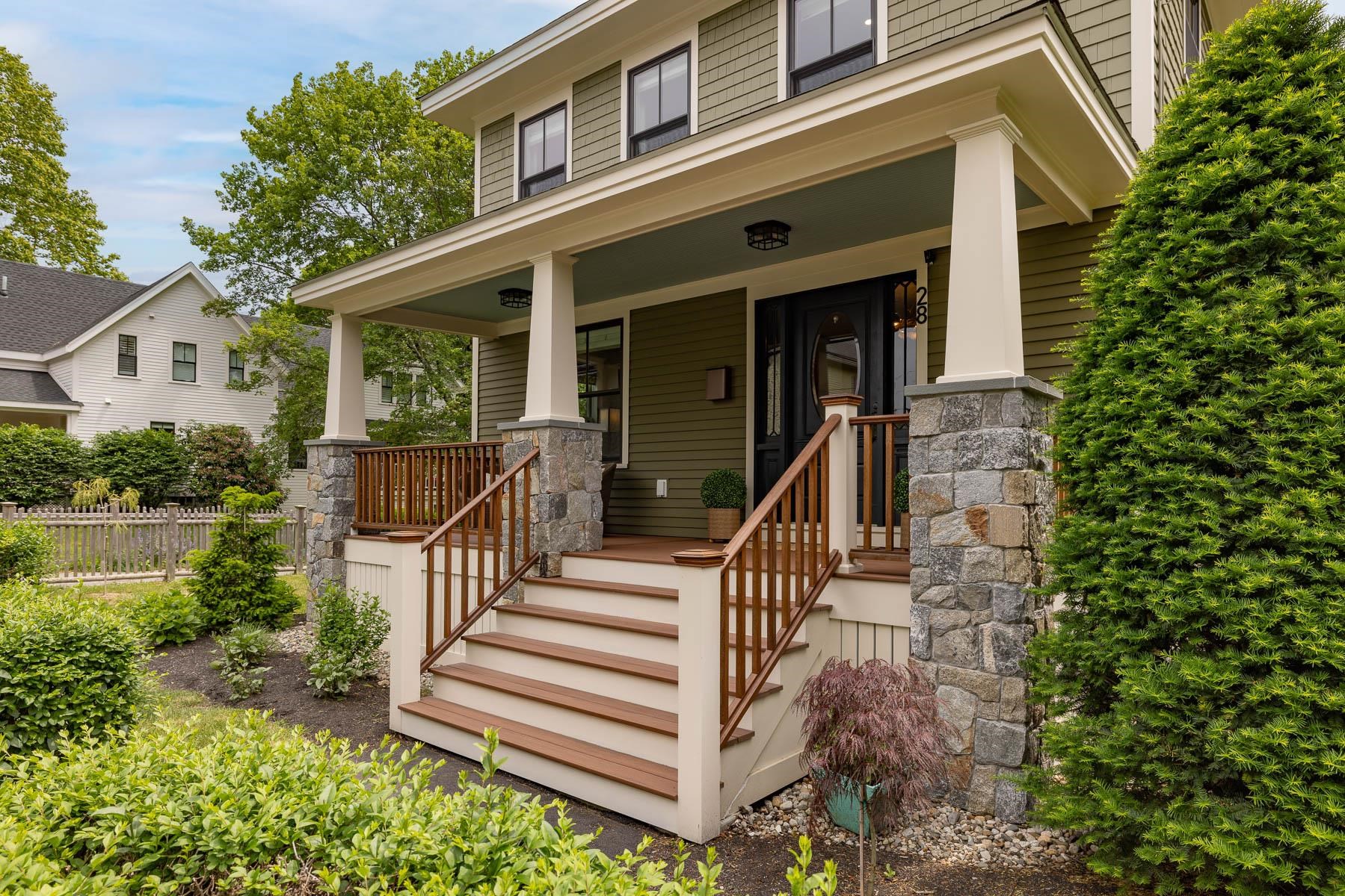 28 New Castle Avenue