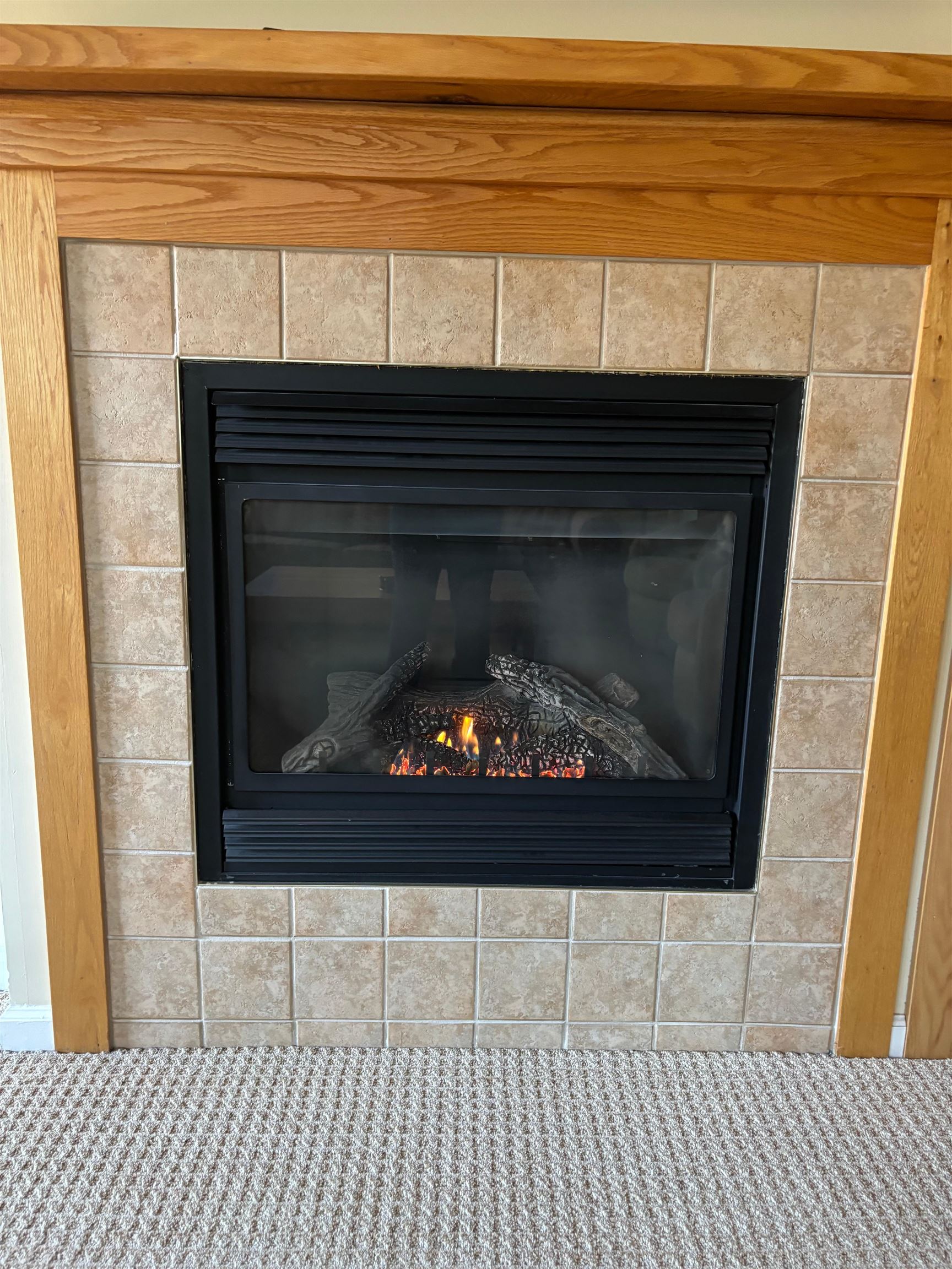 Cambridge, Vermont 05464, United States, 2 Bedrooms Bedrooms, ,2 BathroomsBathrooms,Residential,Active,32498