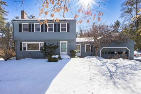 8 Draycoach Court Merrimack NH 03054