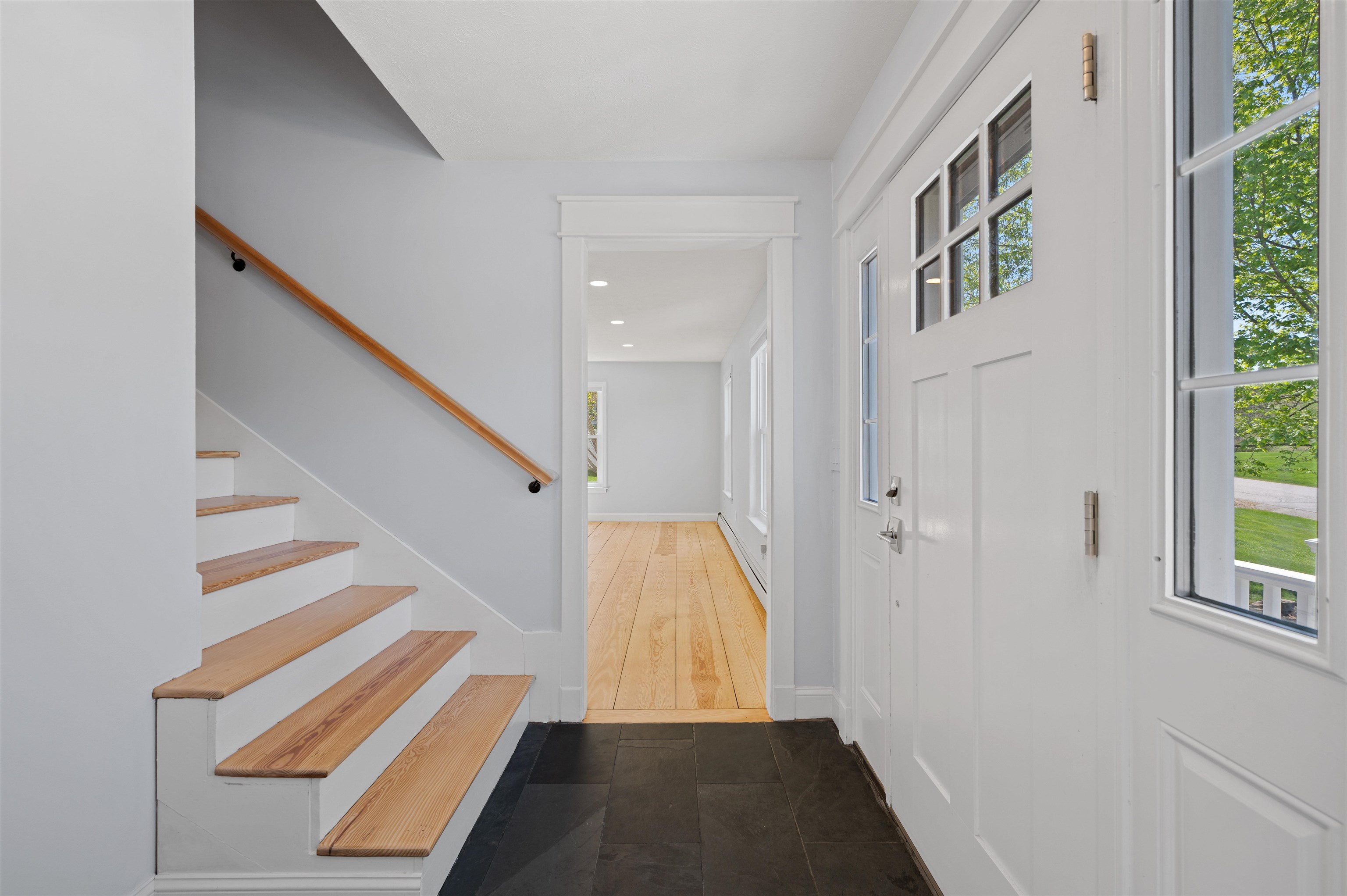 4 Iris Drive