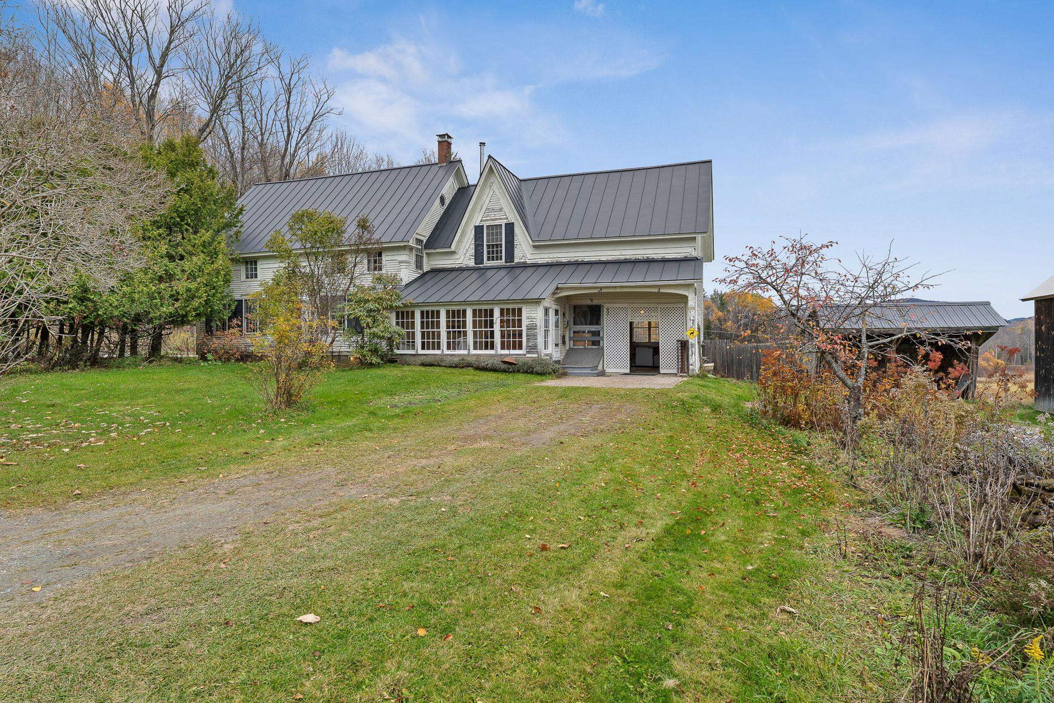 1476 West County Road