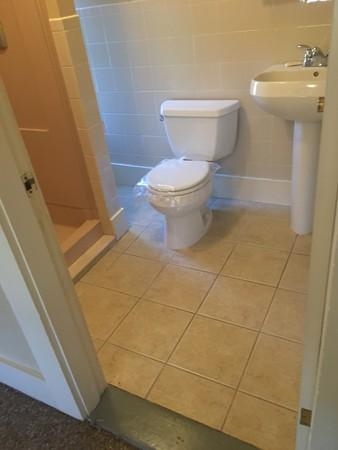 113 East Broadway - Unit 1 Road