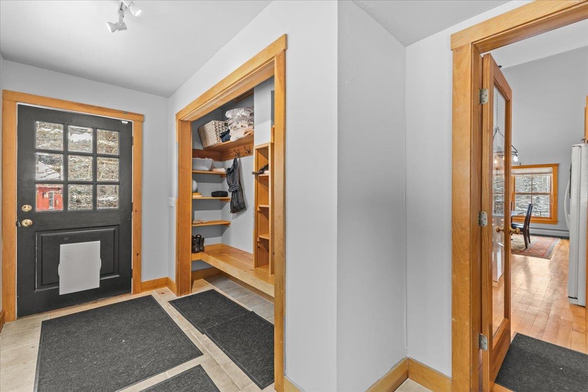 187 Lower Moulton Lane