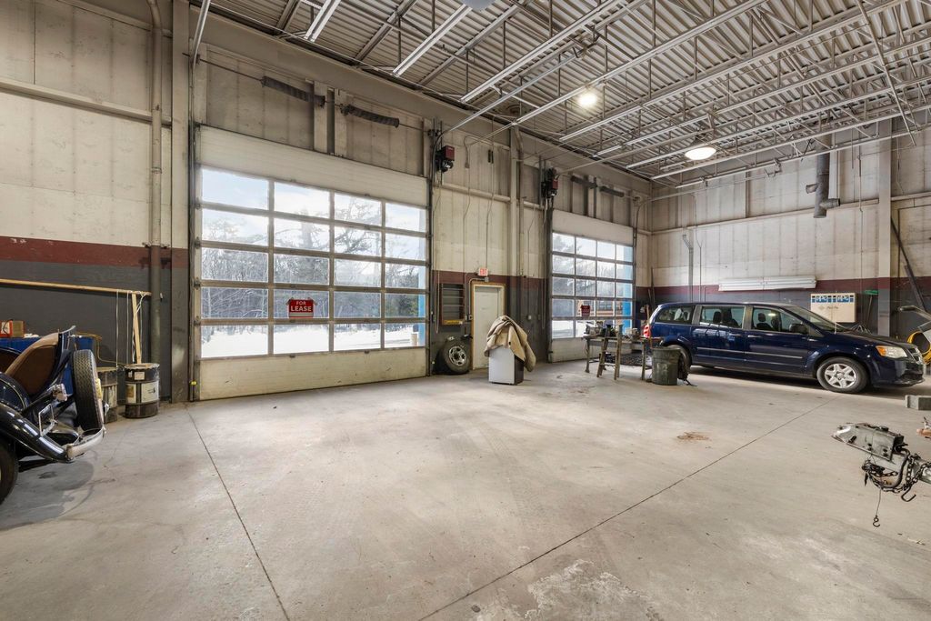 Photo of 166 W Main Street #Unit F, Hillsborough, NH 03244 (MLS # 5071342)