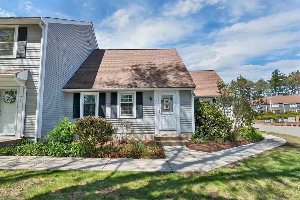 Photo of 2 Aspen Lane #166, Merrimack, NH 03054 (MLS # 5088551)