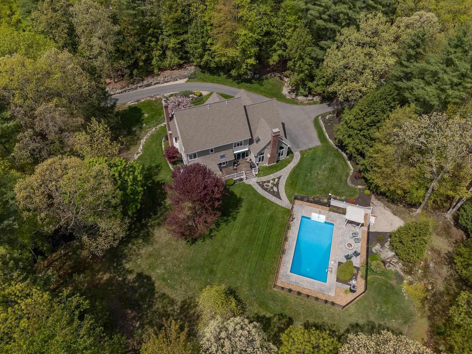 6 Quarry Drive