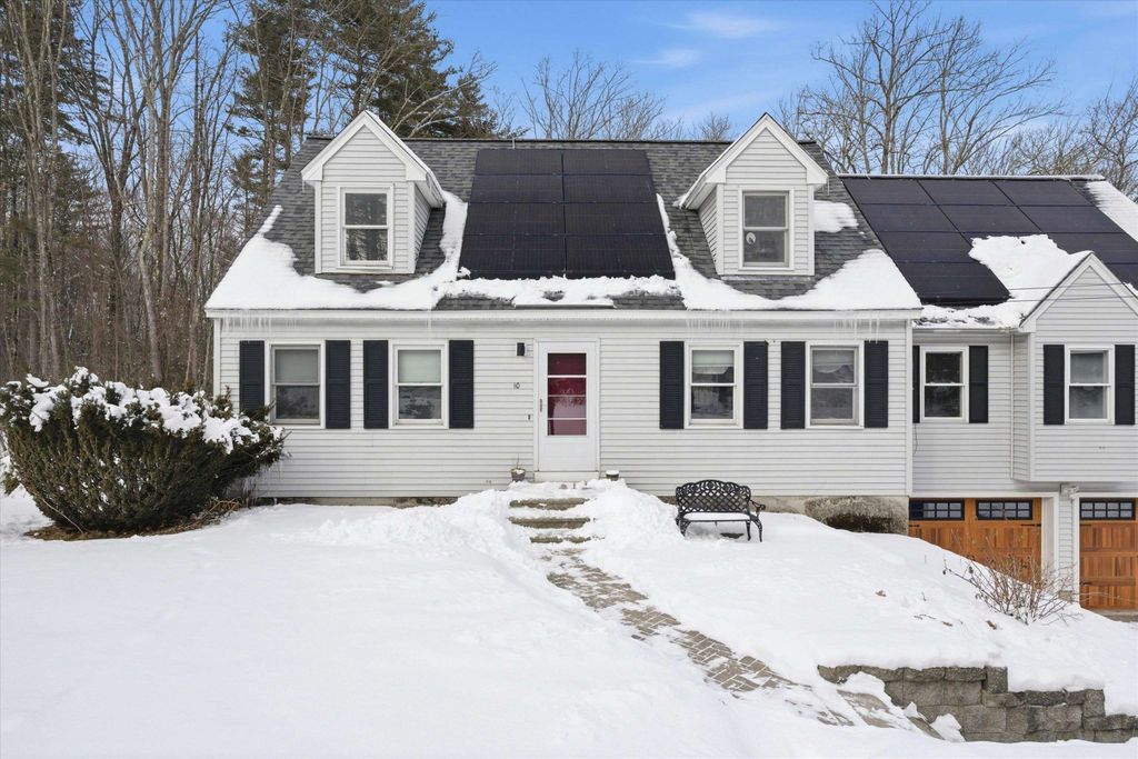 Photo of 10 Olde Road, Merrimack, NH 03054 (MLS # 5074680)