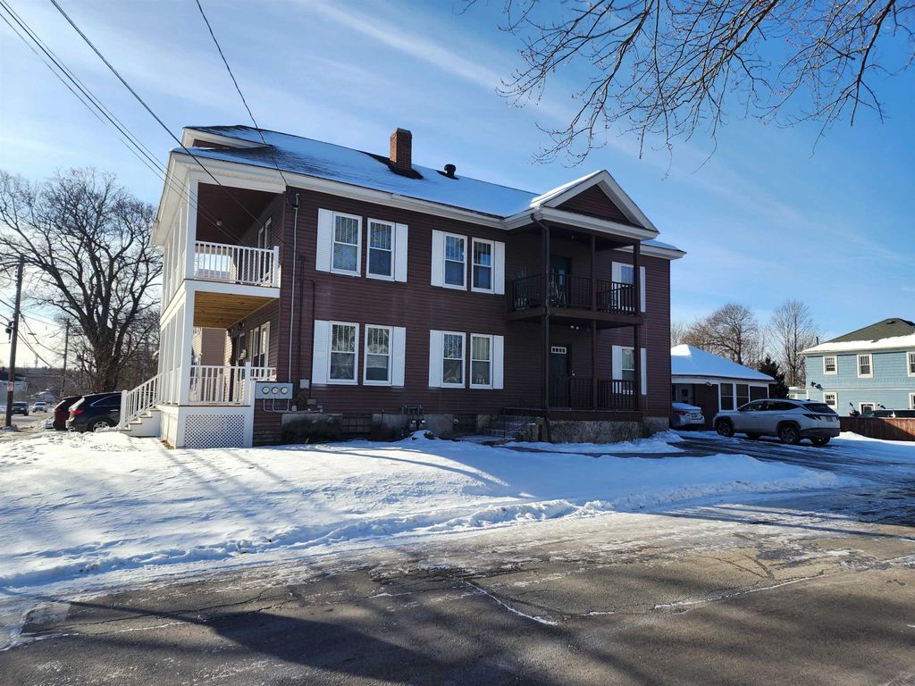 Photo of 820 Allds Street, Nashua, NH 03060 (MLS # 5075066)