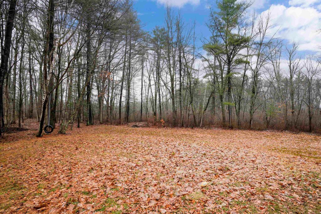 Photo of 50 Woodridge Road, Danville, NH 03826 (MLS # 5081913)