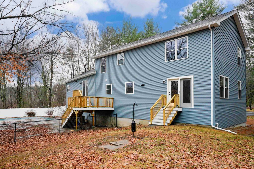 Photo of 50 Woodridge Road, Danville, NH 03826 (MLS # 5081913)