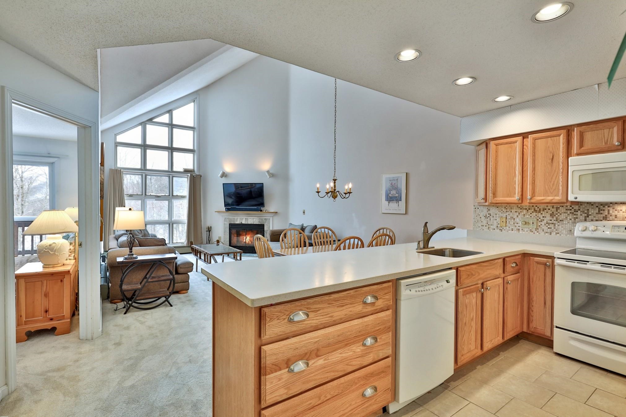 42 Brad Mead Drive I-302