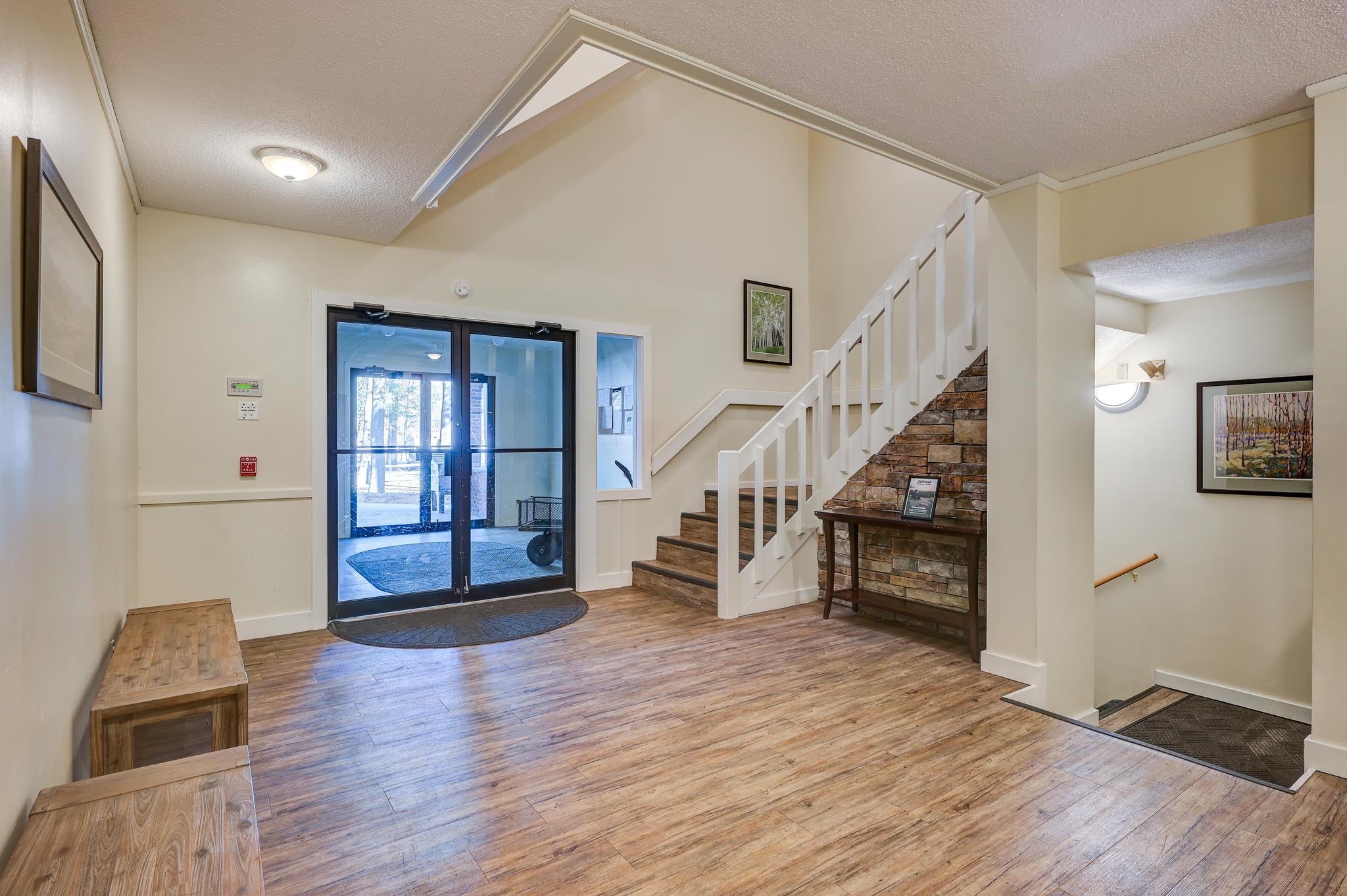 8T River Run Drive T