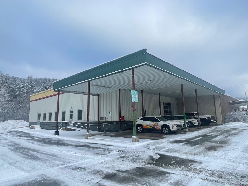 Photo of 758 Meadow Street, Littleton, NH 03561 (MLS # 5078383)