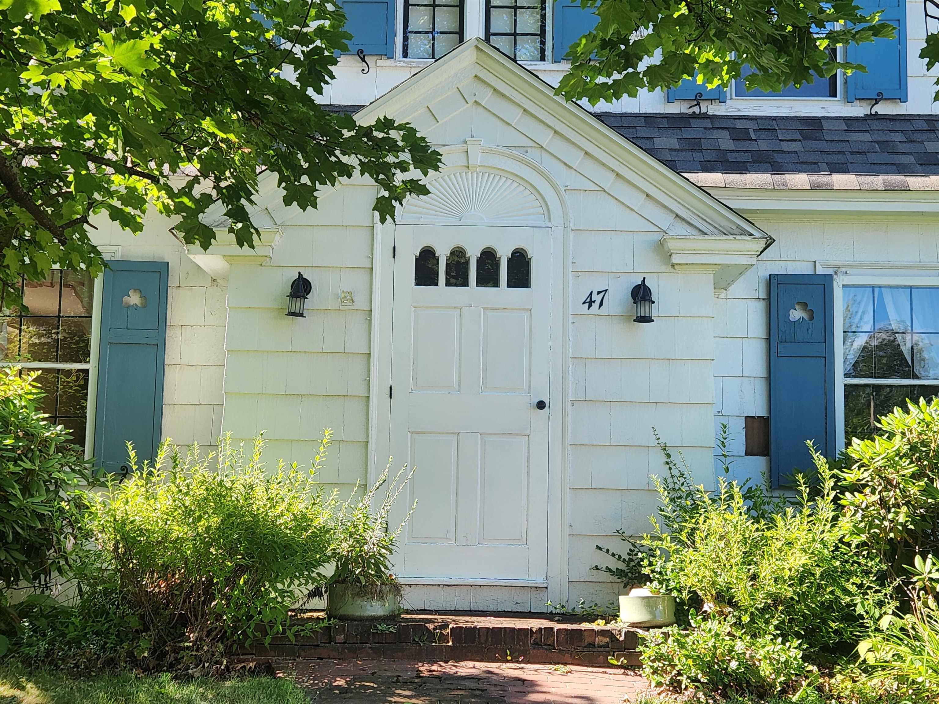 Laconia, New Hampshire 03246, United States, 3 Bedrooms Bedrooms, ,3 BathroomsBathrooms,Residential,Pending,180473