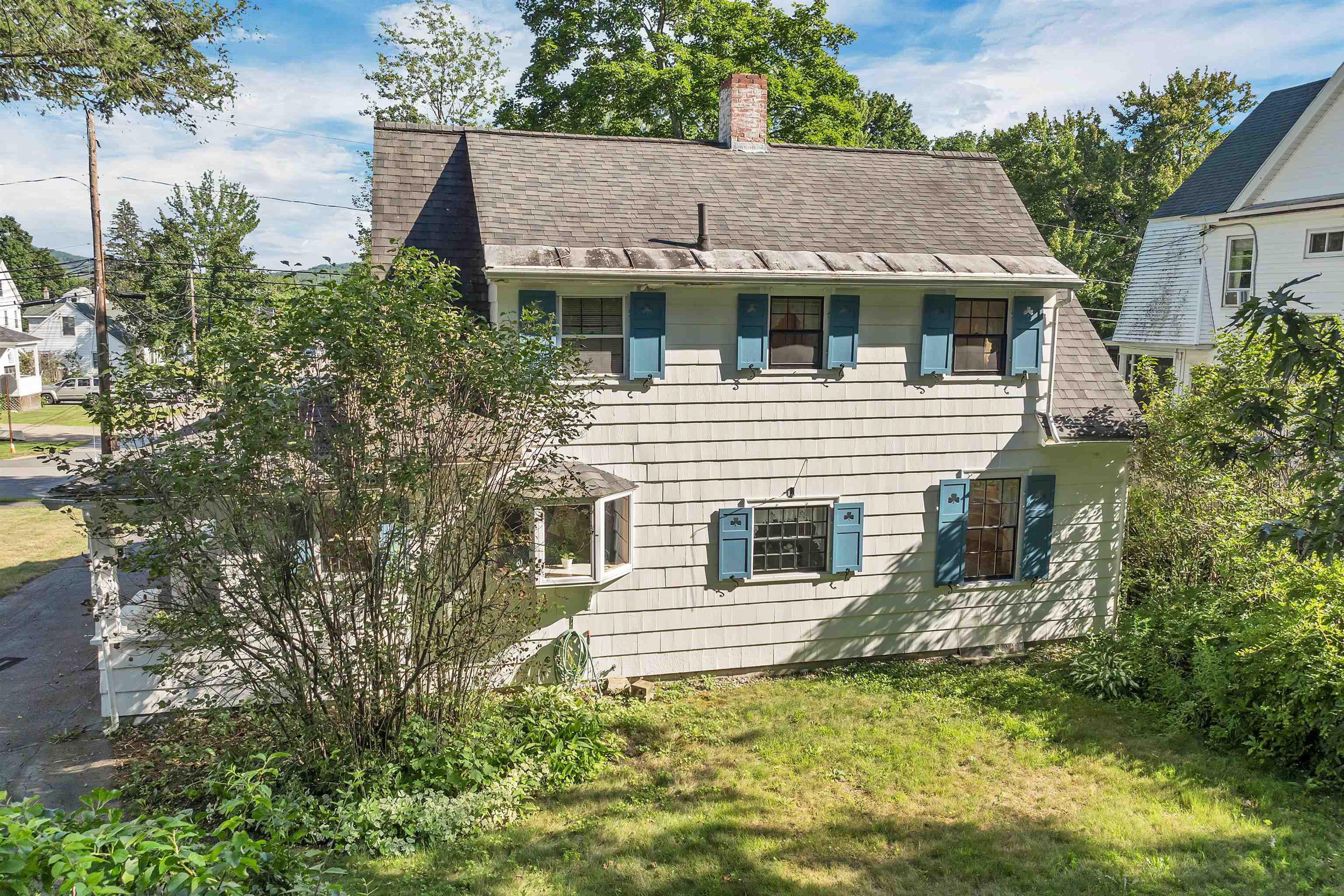 Laconia, New Hampshire 03246, United States, 3 Bedrooms Bedrooms, ,3 BathroomsBathrooms,Residential,Pending,180473