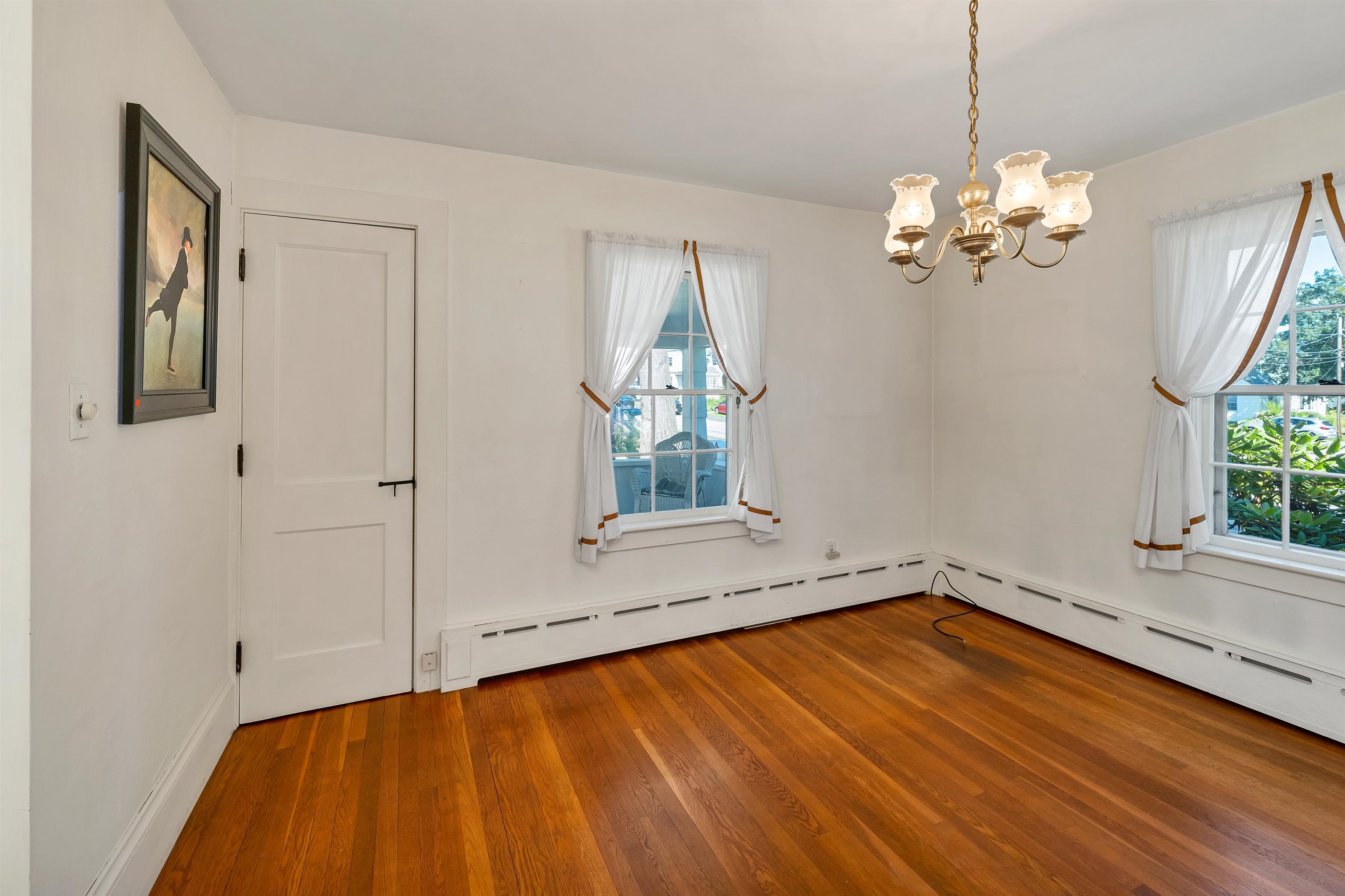 Laconia, New Hampshire 03246, United States, 3 Bedrooms Bedrooms, ,3 BathroomsBathrooms,Residential,Pending,180473