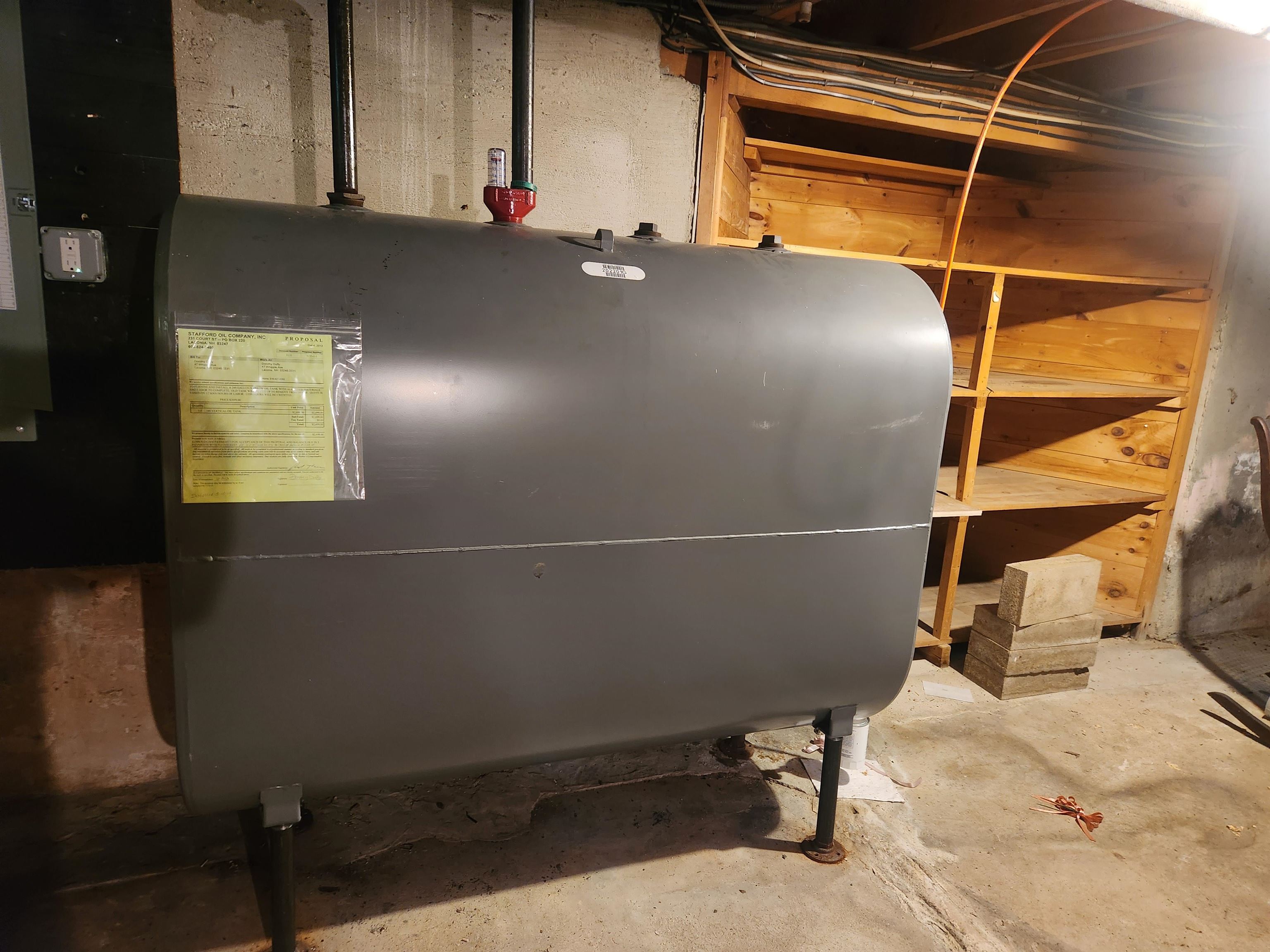 Laconia, New Hampshire 03246, United States, 3 Bedrooms Bedrooms, ,3 BathroomsBathrooms,Residential,Pending,180473