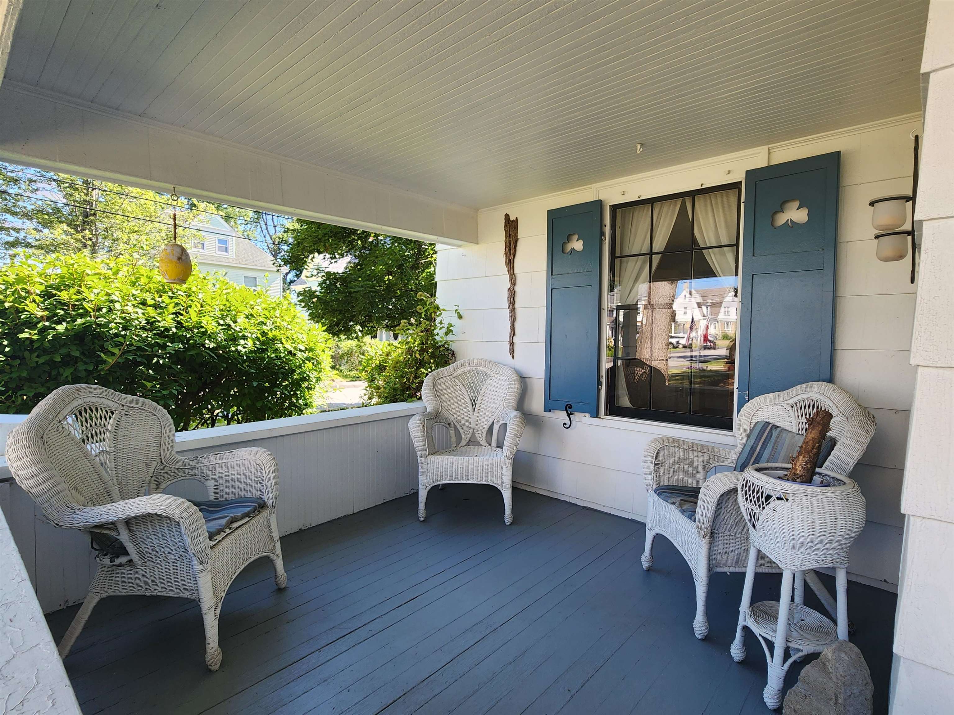 Laconia, New Hampshire 03246, United States, 3 Bedrooms Bedrooms, ,3 BathroomsBathrooms,Residential,Pending,180473