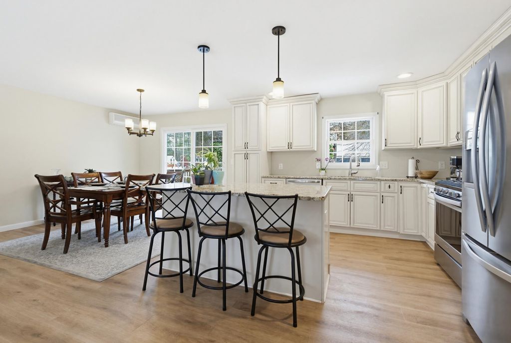 Photo of 2 Doncaster Drive, Nashua, NH 03062 (MLS # 5078612)