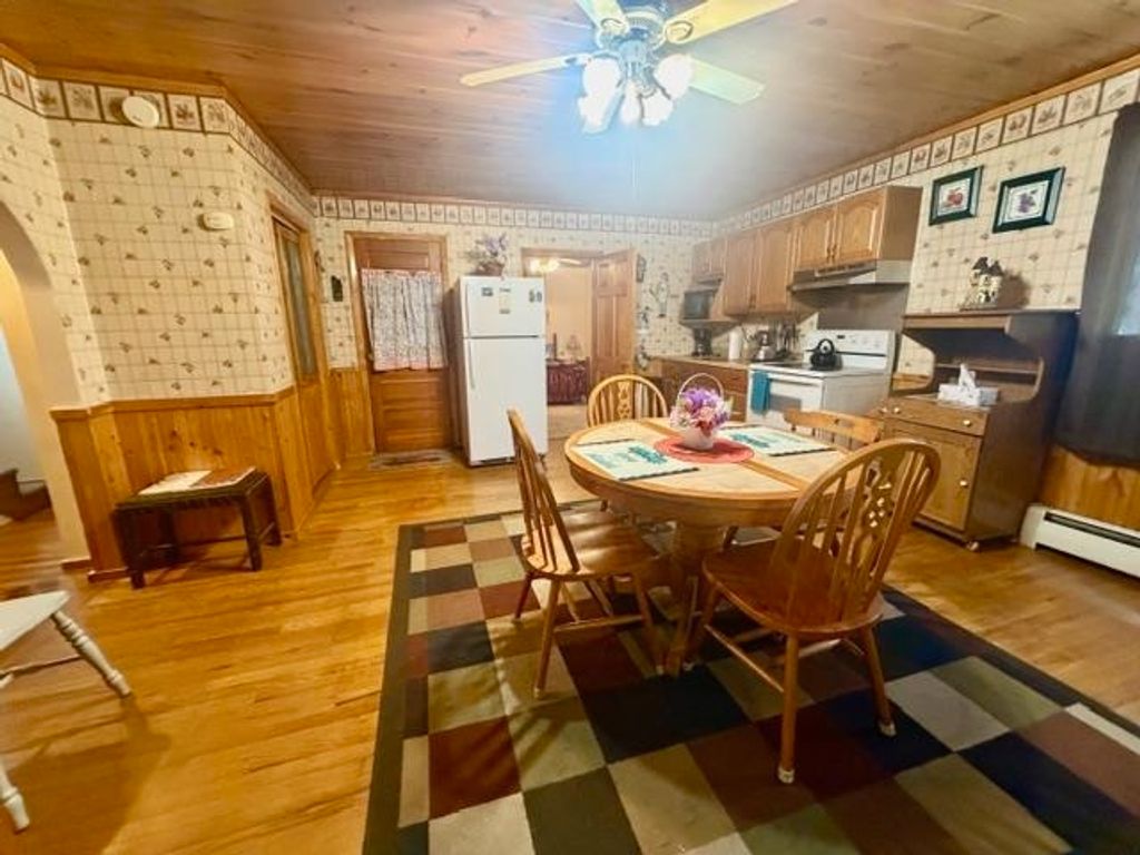 Photo of 476 Derrah Street, Berlin, NH 03570 (MLS # 5074926)