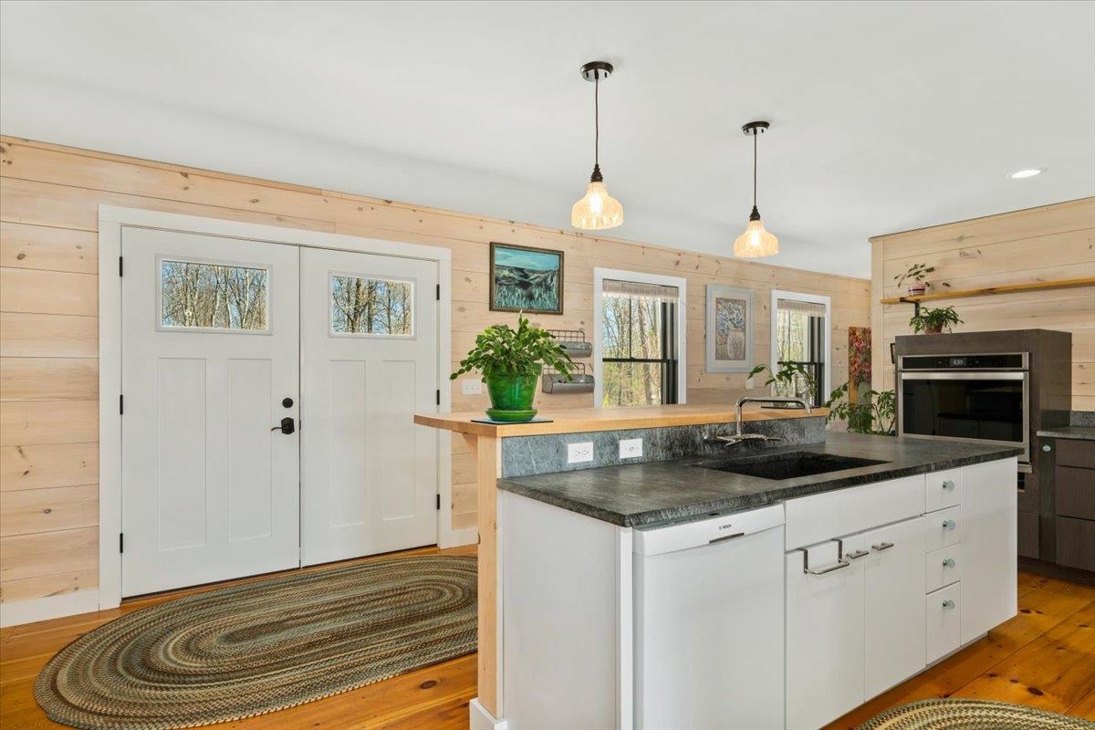 254 Brooks Road