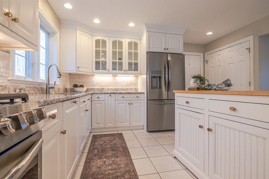 Photo of 1 Appaloosa Run, Concord, NH 03301 (MLS # 5082959)