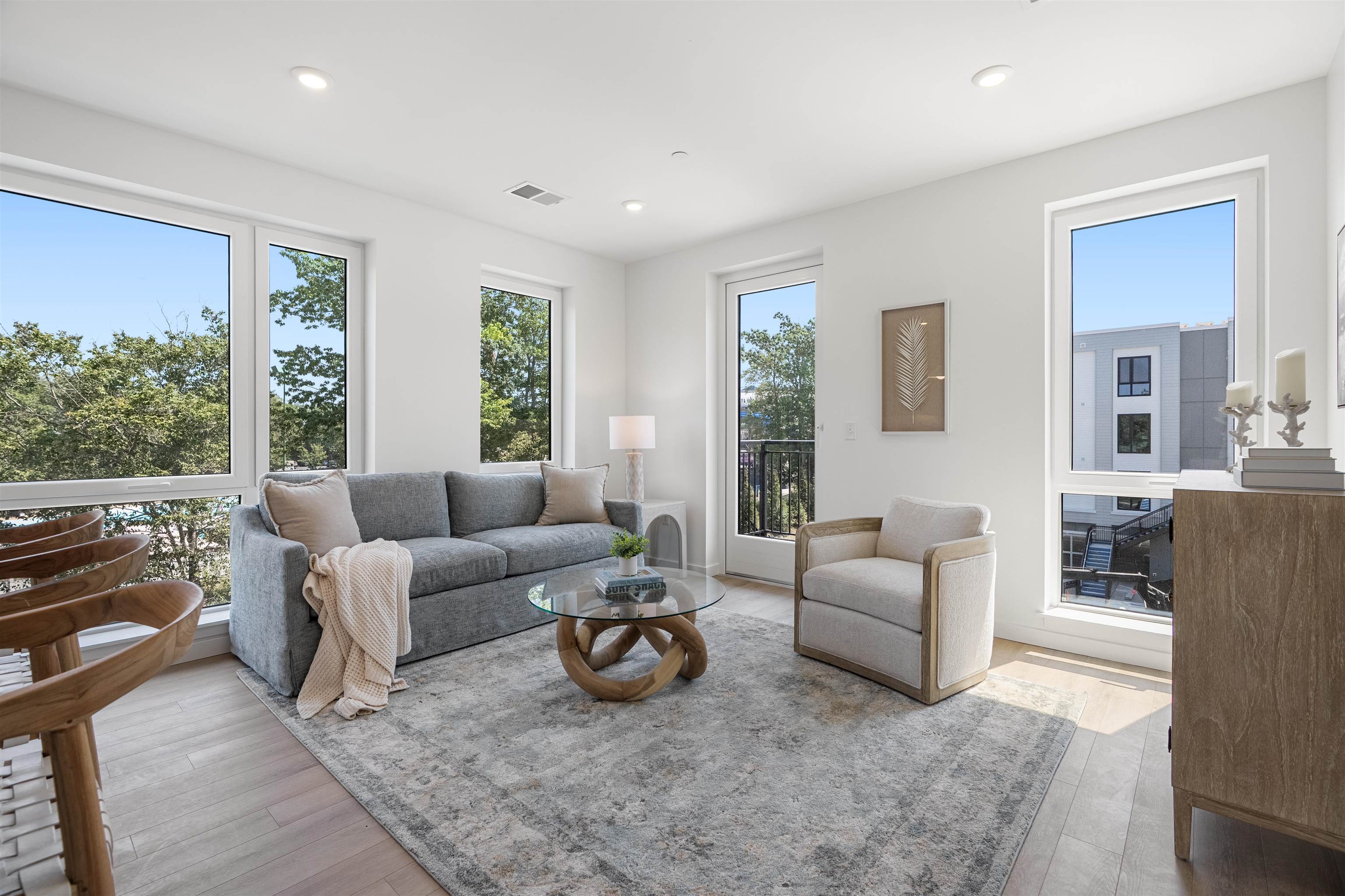 80 Constitution Avenue 212
