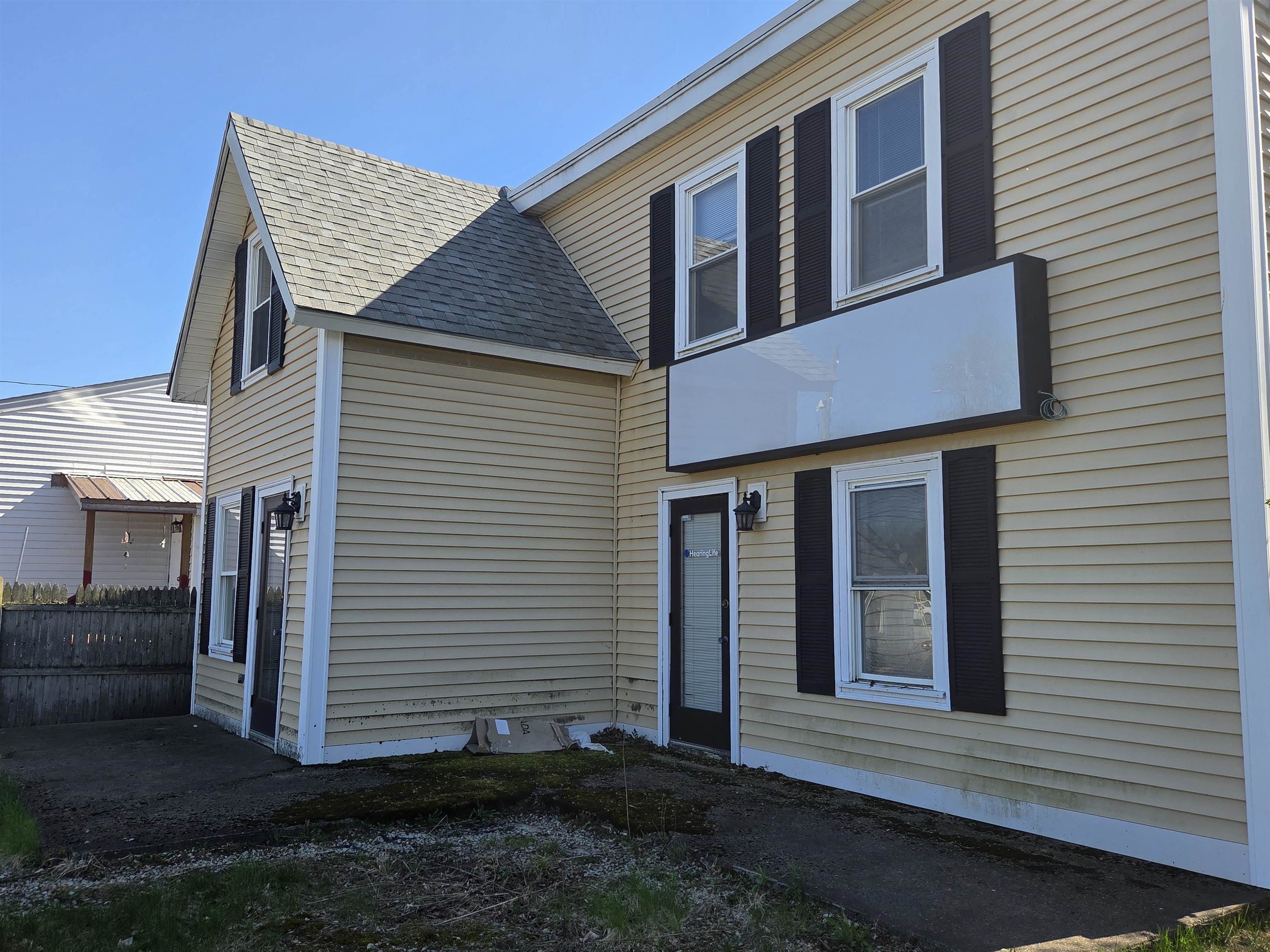 87 South Willow Street