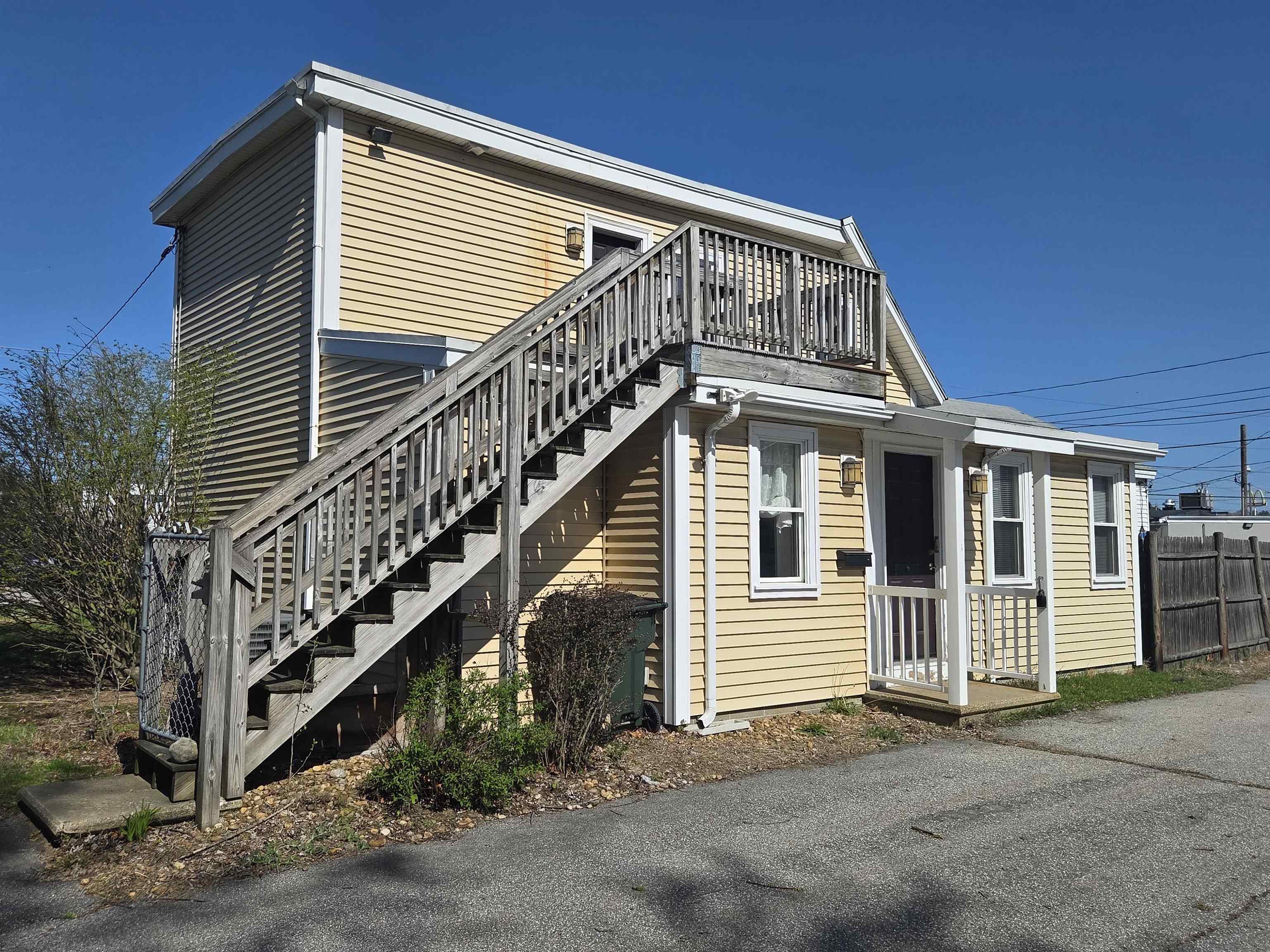 87 South Willow Street
