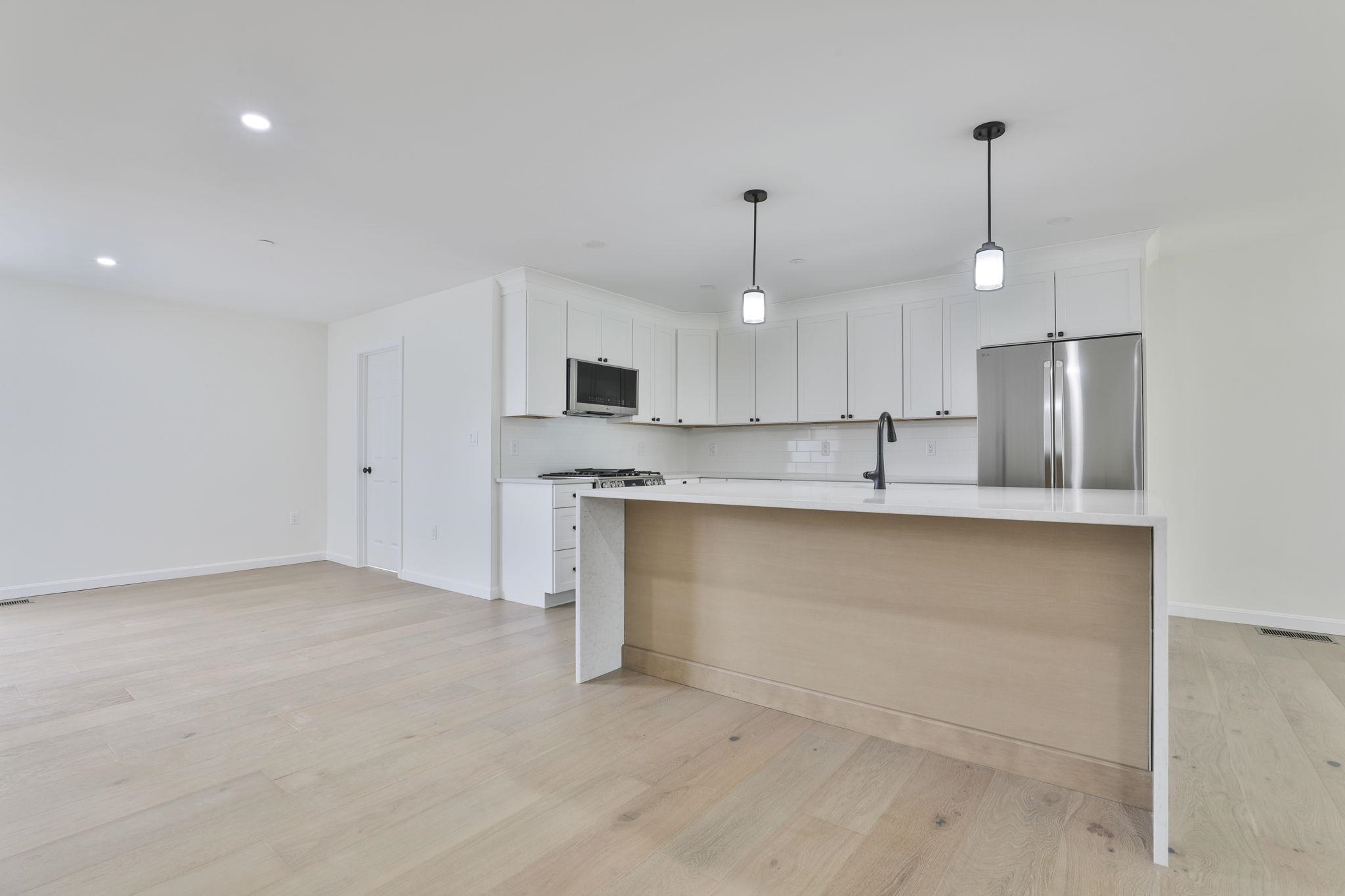 21 Autumn Lane 26