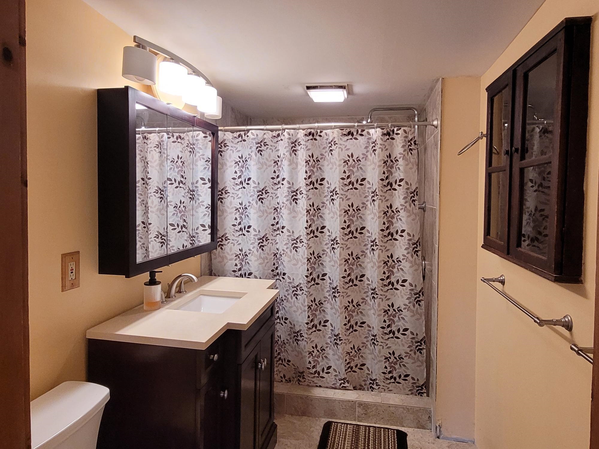 Milton, Vermont 05468, United States, 2 Bedrooms Bedrooms, ,1 BathroomBathrooms,Residential,Active,218652