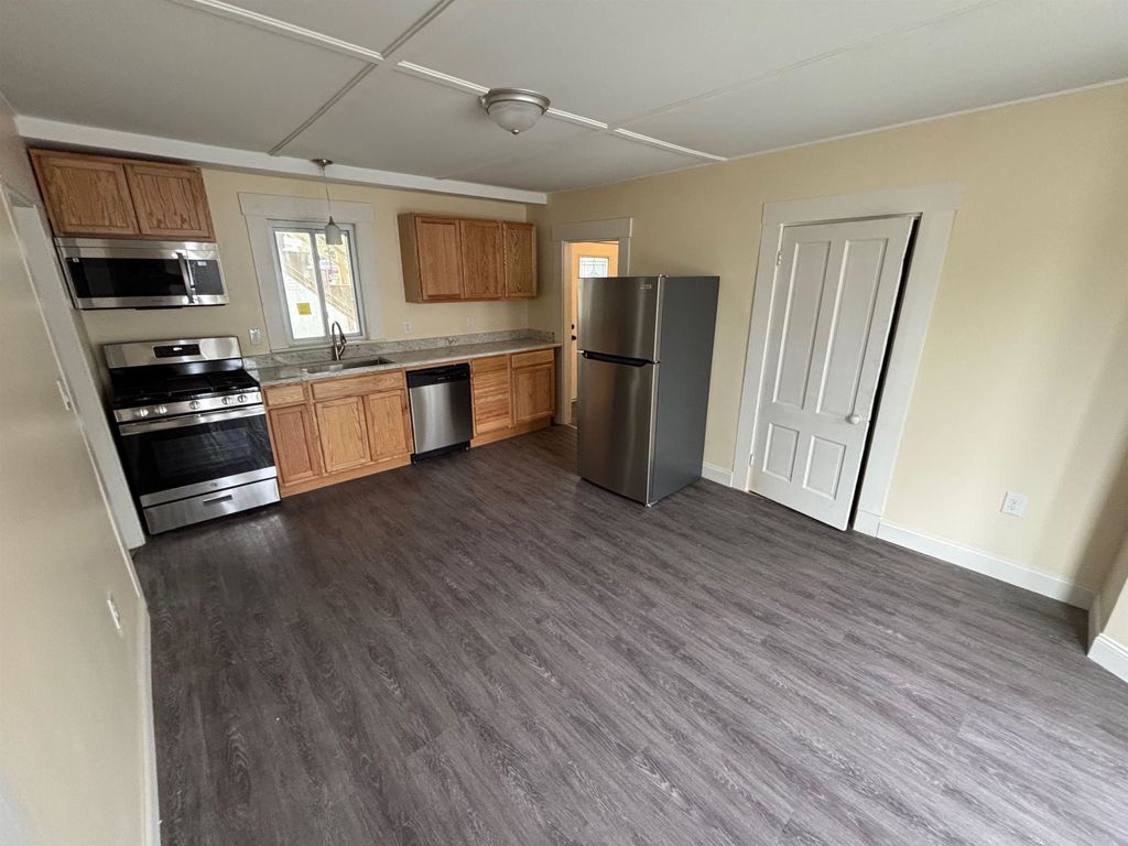 Photo of 61 Chestnut Street, Rochester, NH 03867 (MLS # 5088995)