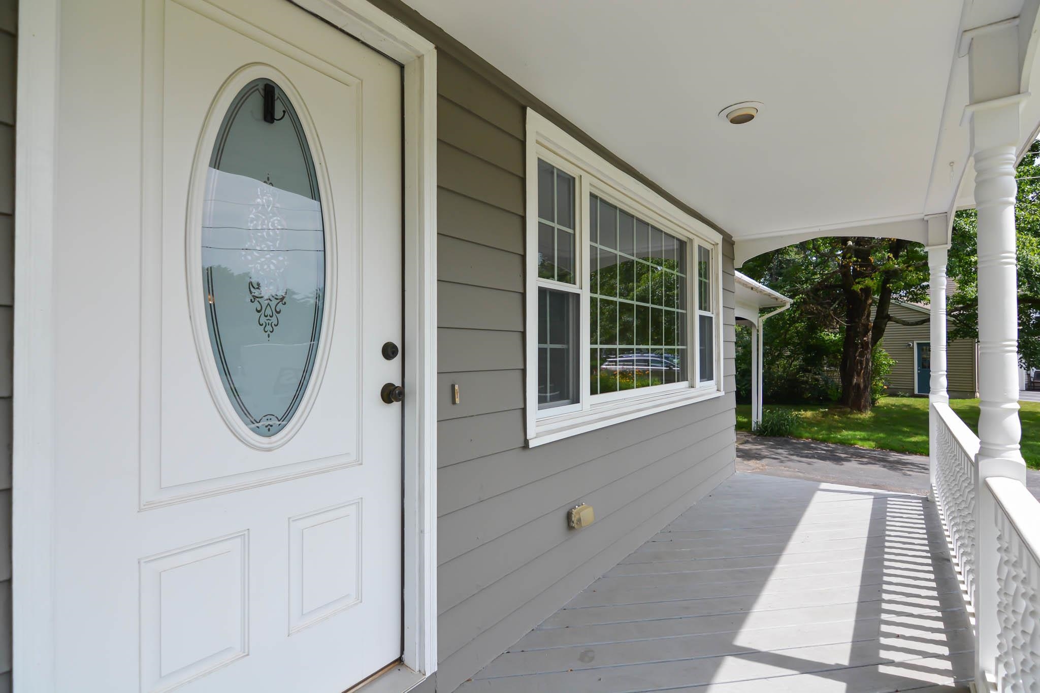 8 Sundale Drive