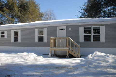 27 Popple Way 27 Newport NH 03773