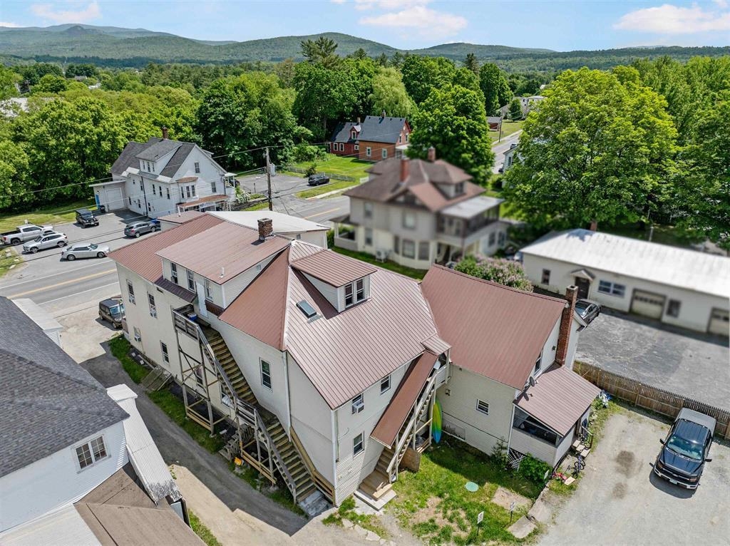 2733 Dartmouth College Highway