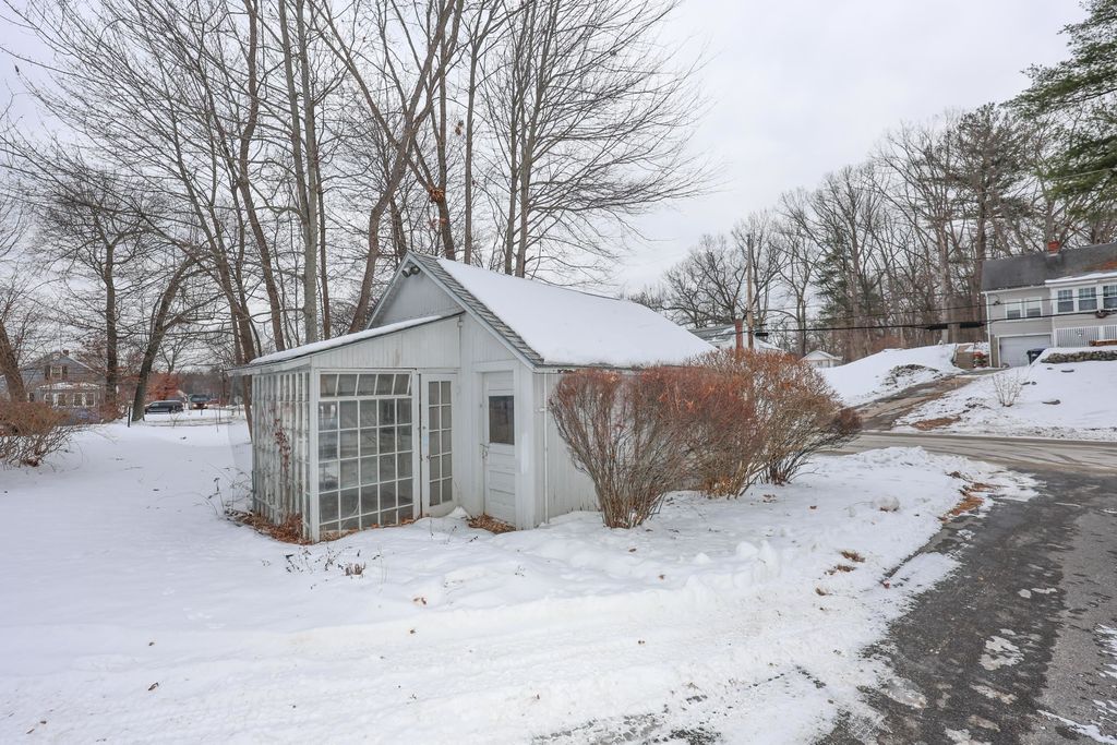 Photo of 30 Baker Street, Hudson, NH 03051 (MLS # 5072256)