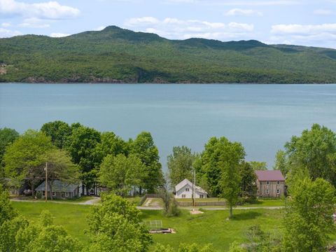256 Lakeside Lane Addison VT 05491