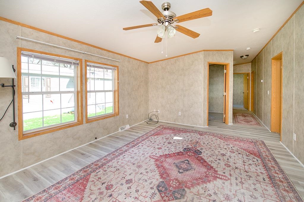 10 Meredith Drive