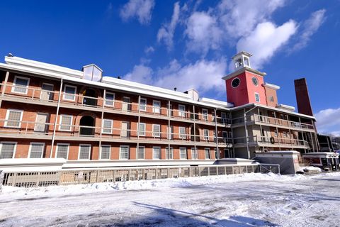 145 Main Street 212 Ludlow VT 05149