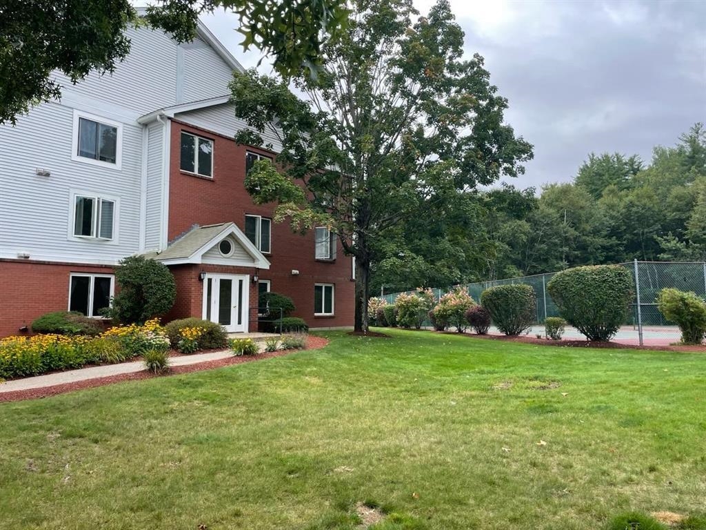5 Timberwood Drive 205