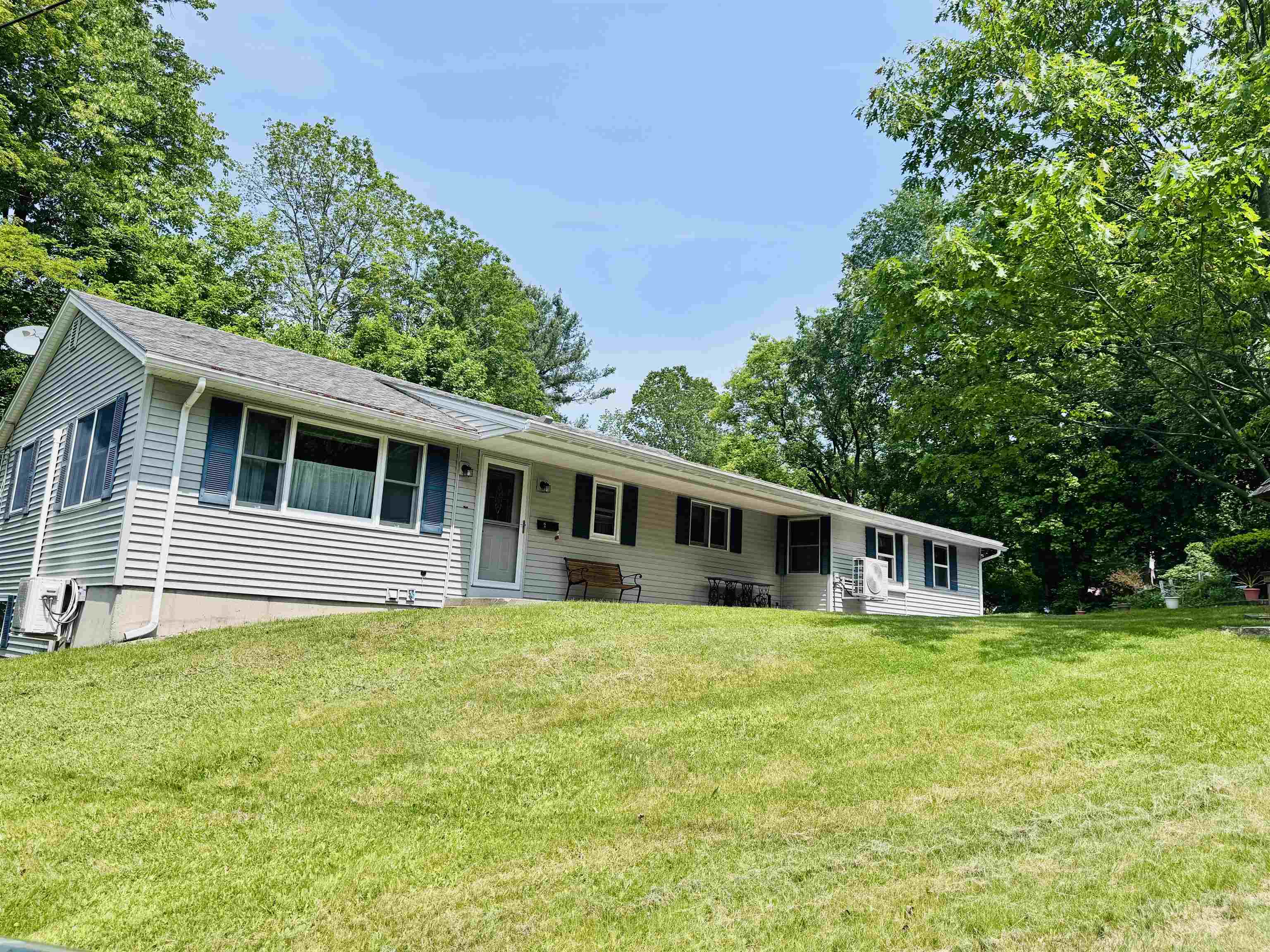 2 Juniper Hill Road